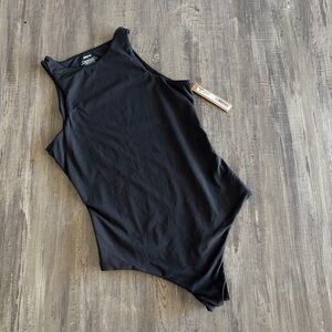 New Skims Bodysuit S